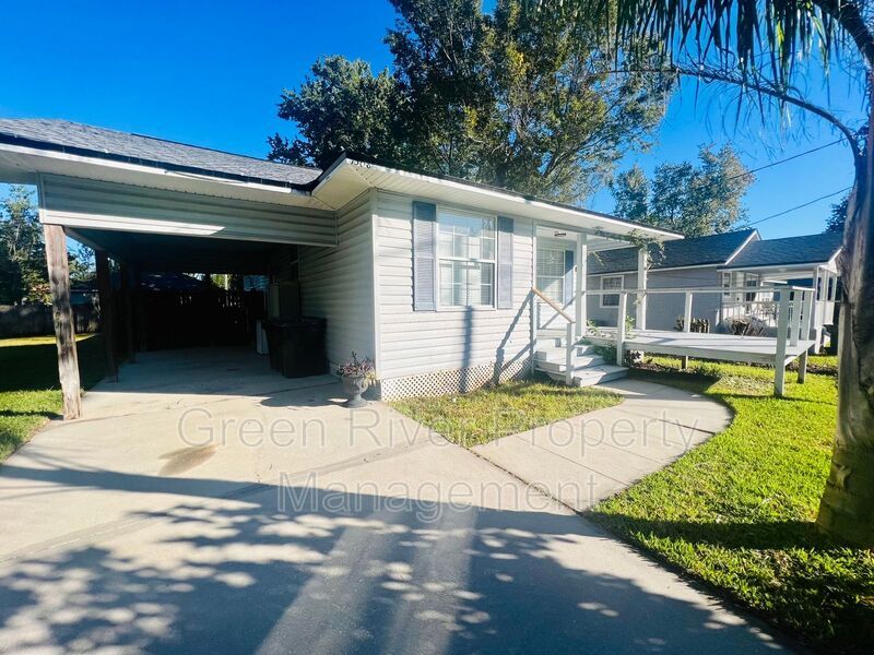 Bungalow in Green Cove Springs property image