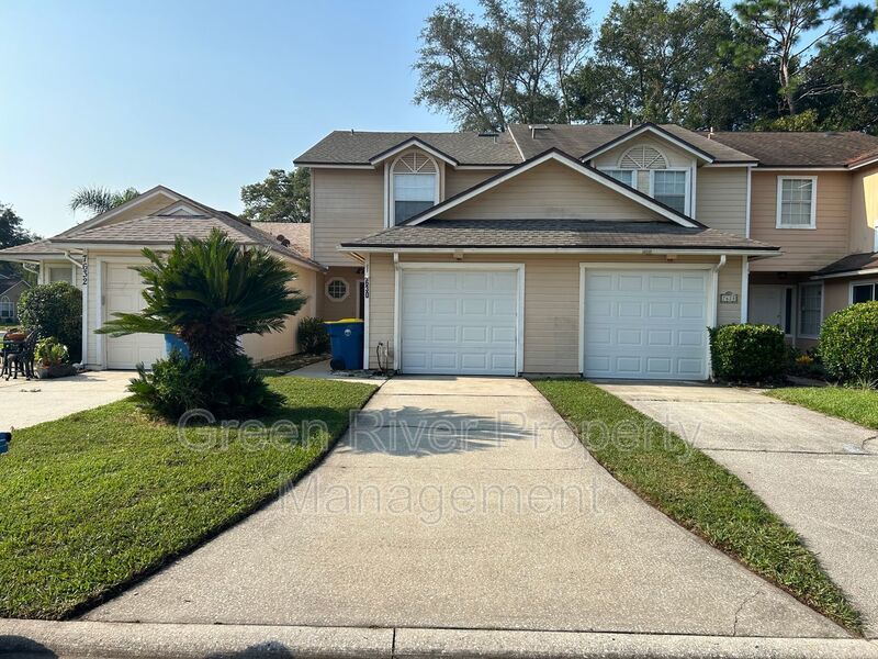 Spacious Two-Story Townhome with Cozy Charm & Prime Location in Fort Caroline!! property image