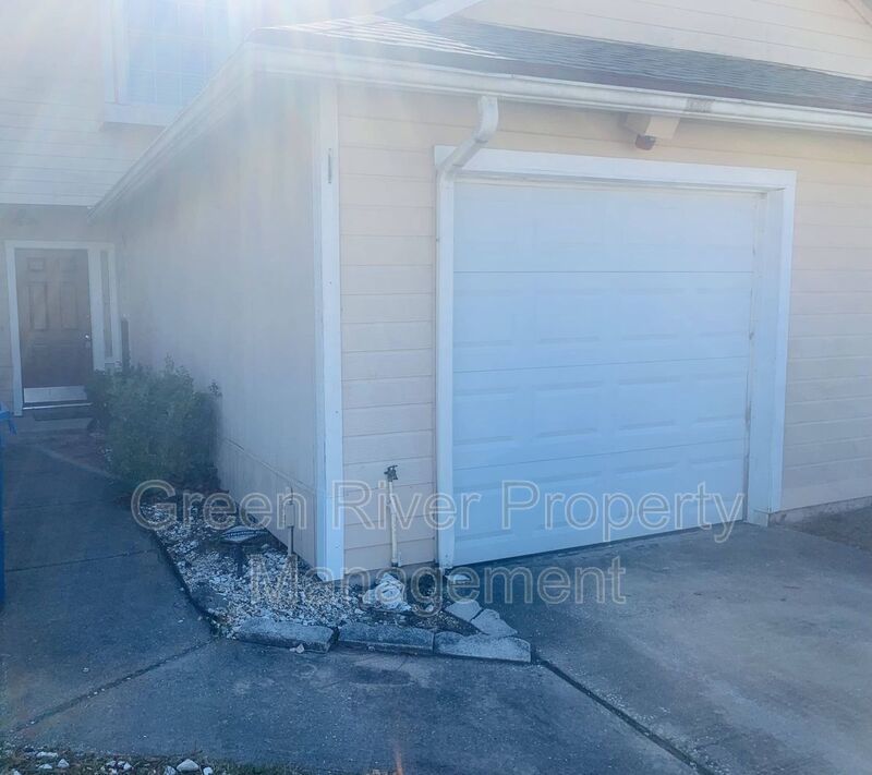 Spacious Two-Story Townhome with Cozy Charm & Prime Location in Fort Caroline!! property image