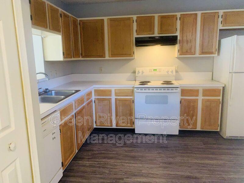 Spacious Two-Story Townhome with Cozy Charm & Prime Location in Fort Caroline!! property image