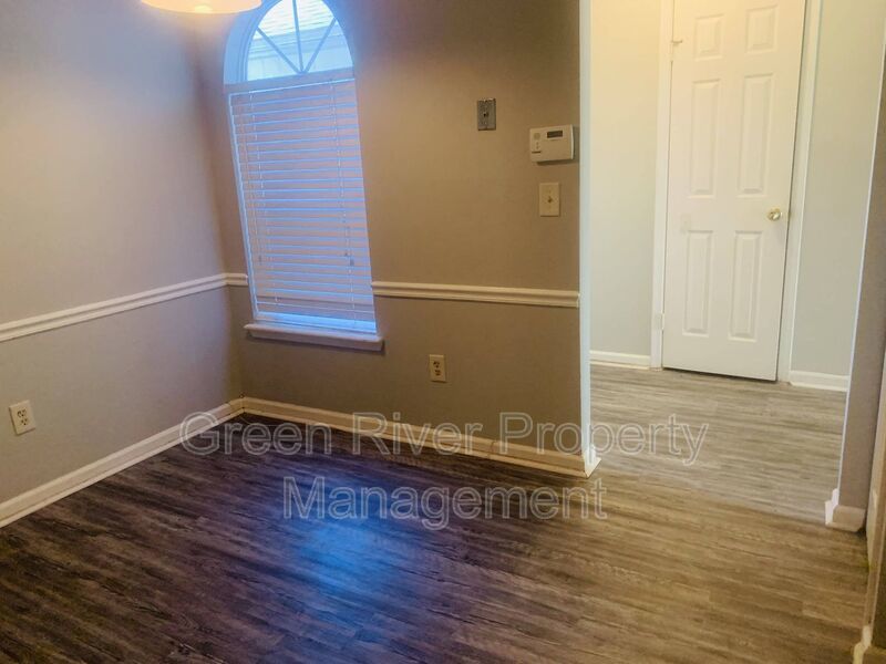 Spacious Two-Story Townhome with Cozy Charm & Prime Location in Fort Caroline!! property image