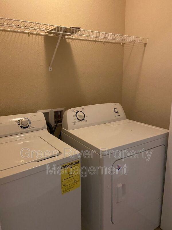 Modern Comfort Meets Classic Style in This Prime Townhome Retreat in Hillcrest!! property image