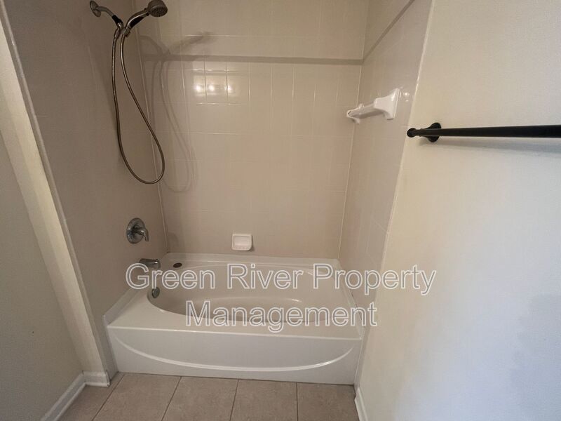 Charming 3-bedroom 2.5-bathroom Townhome in Fleming Island Plantation!! property image