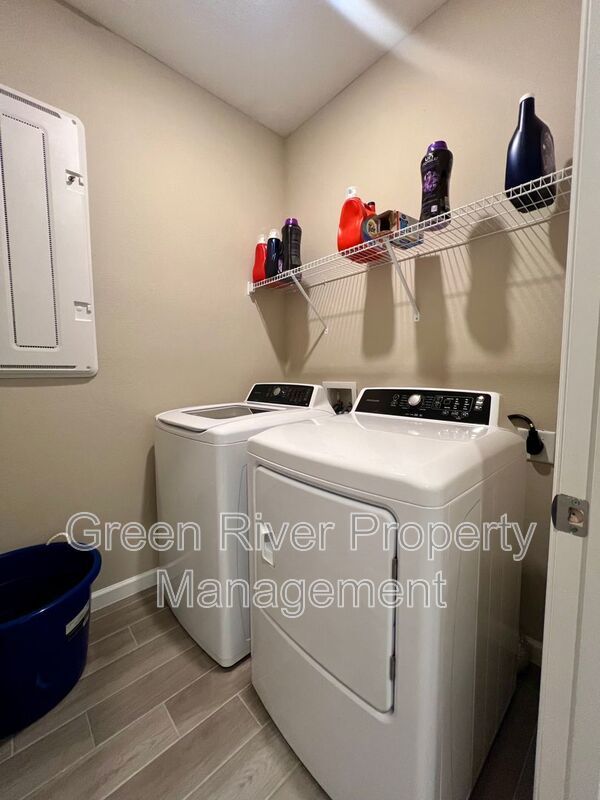 Like New home!! property image