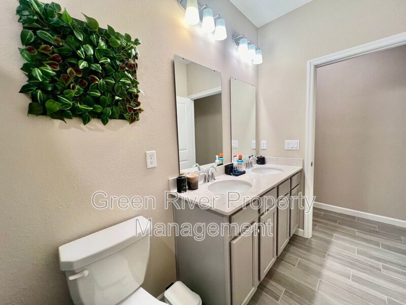 Like New home!! property image
