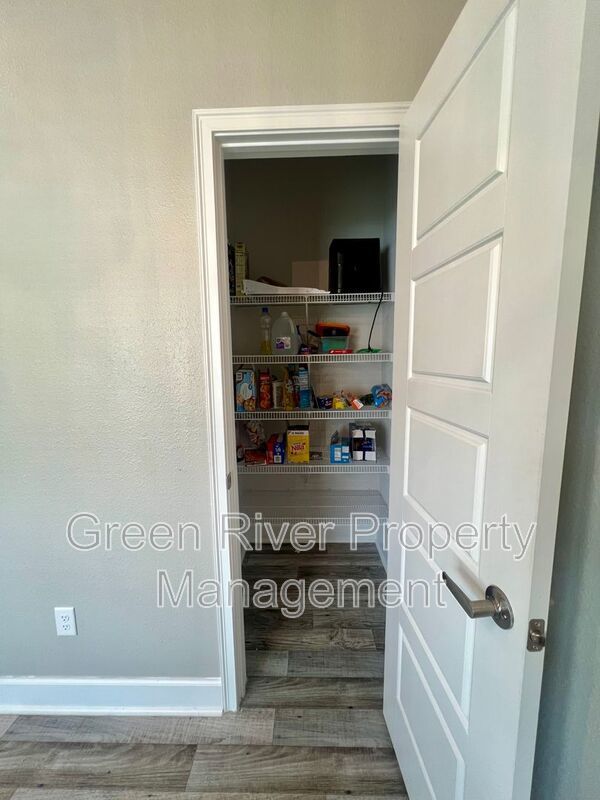 Beautiful home in Natural Park Estates property image