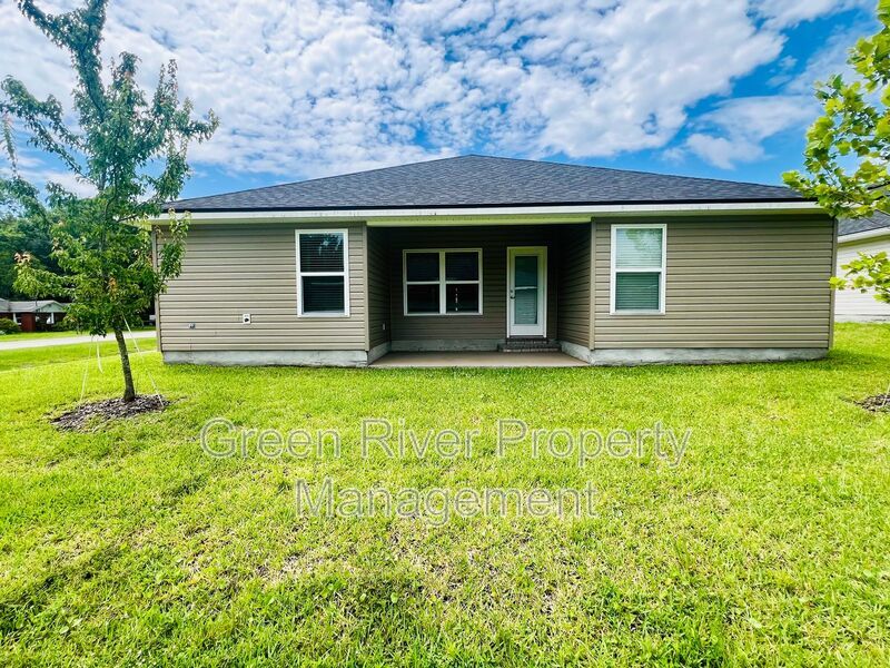 Beautiful home in Natural Park Estates property image