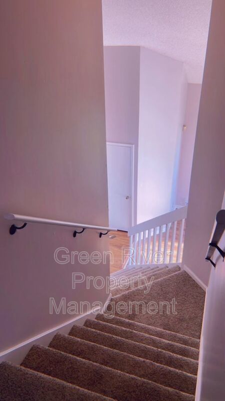 Amazing 3/2.5 in Kensington neighborhood! Minutes from the beaches - Serene Pond Views and Coastal Convenience! property image