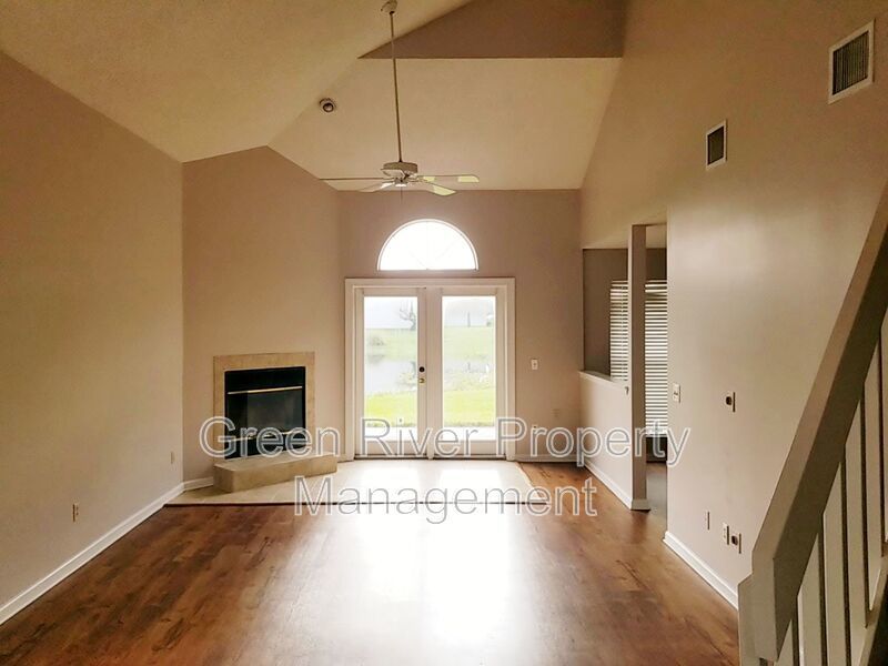 Amazing 3/2.5 in Kensington neighborhood! Minutes from the beaches - Serene Pond Views and Coastal Convenience! property image