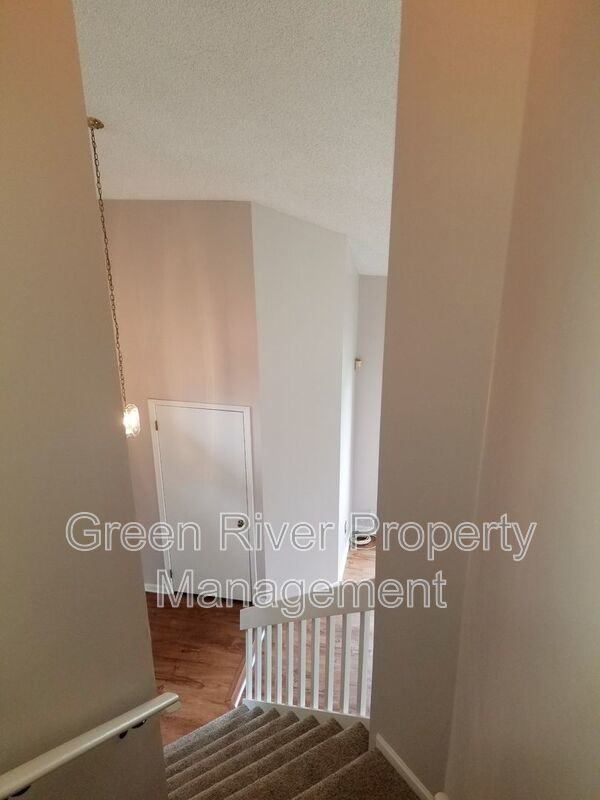 Amazing 3/2.5 in Kensington neighborhood! Minutes from the beaches - Serene Pond Views and Coastal Convenience! property image