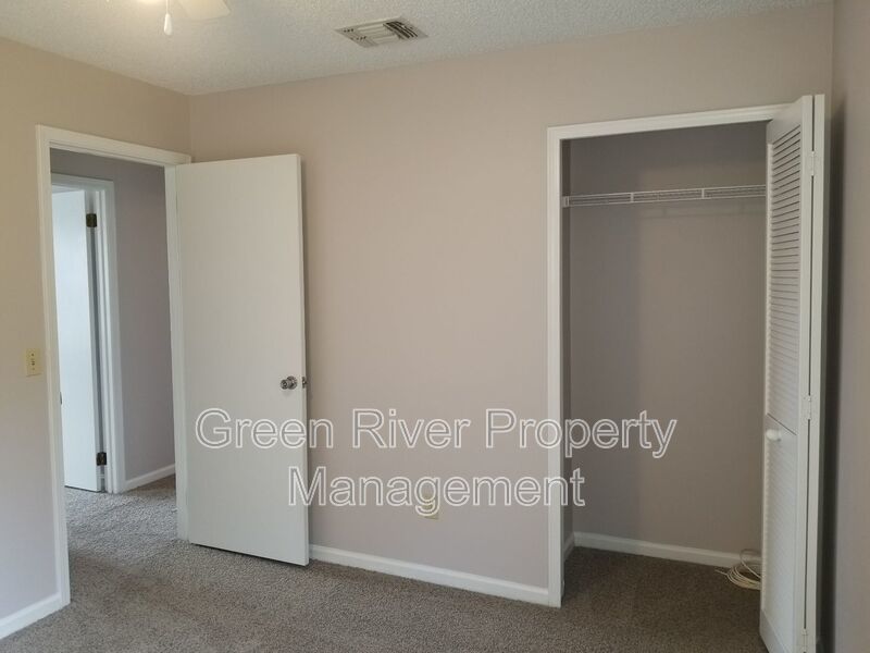 Amazing 3/2.5 in Kensington neighborhood! Minutes from the beaches - Serene Pond Views and Coastal Convenience! property image