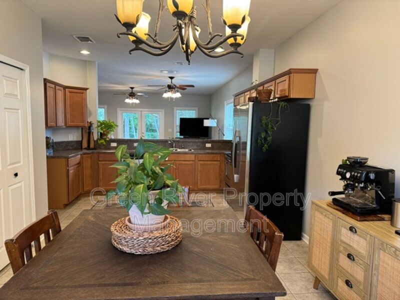 Spacious home with large backyard! property image