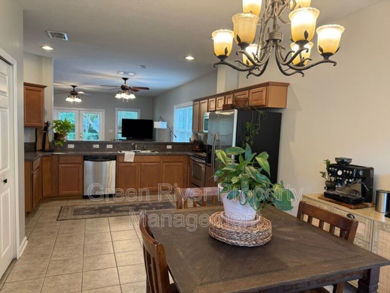 Spacious home with large backyard! property image
