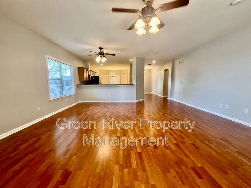 Spacious home with large backyard! property image