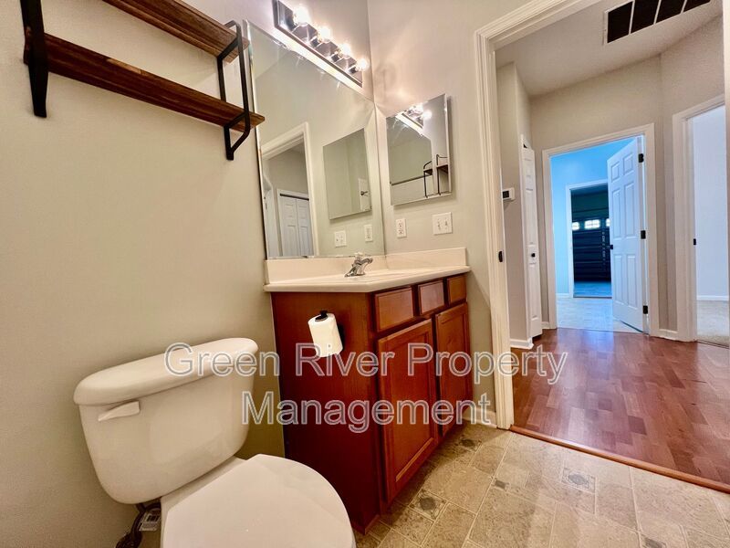 Spacious home with large backyard! property image