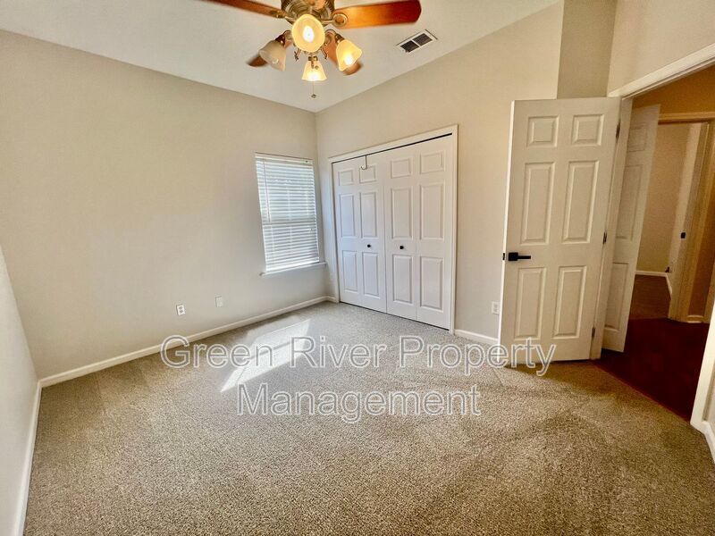 Spacious home with large backyard! property image