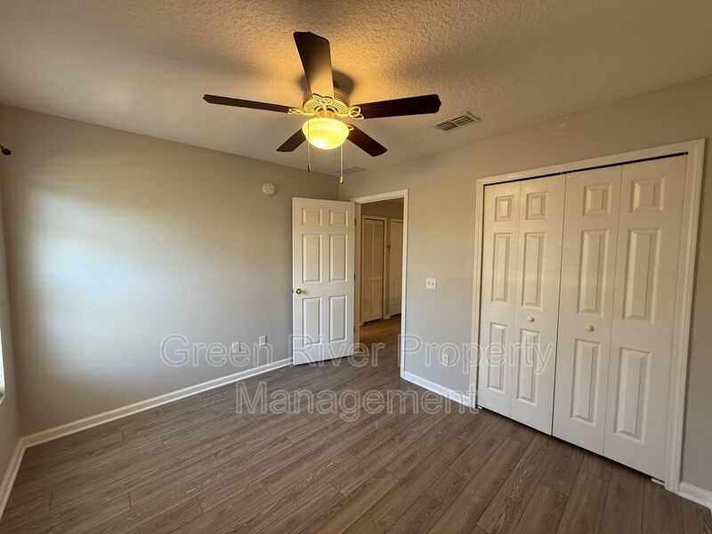 Highly desirable 3 bedroom, 2.5 bath Townhome in Fleming Island Plantation!! property image