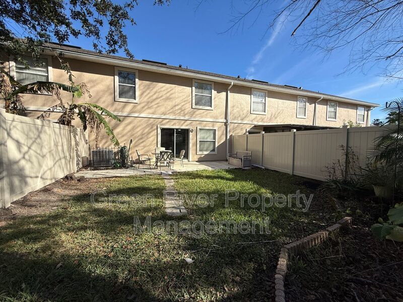 Highly desirable 3 bedroom, 2.5 bath Townhome in Fleming Island Plantation!! property image