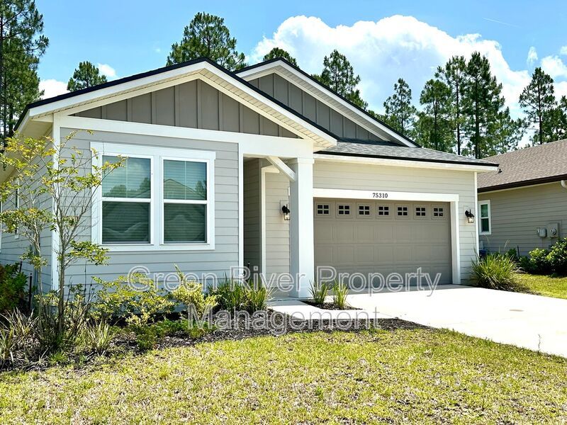 Welcome to Your 4 Bedroom - 2 Bath Dream Home in Tributary Home – Where Nature Kisses Modern Comfort!! property image