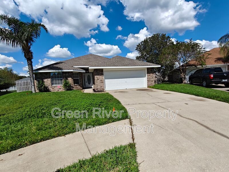 Spacious & Stylish 4 bedroom, 2 bath, Living on a Quiet Cul-de-Sac in Westland Oaks! property image