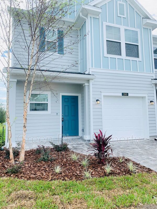 3 Bedroom 2.5 Bath Townhome in Beachwalk! property image