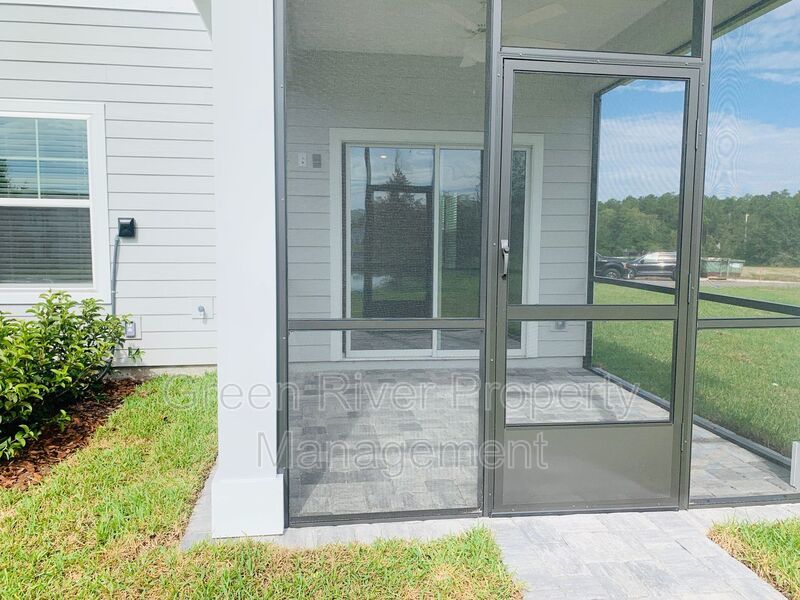 3 Bedroom 2.5 Bath Townhome in Beachwalk! property image