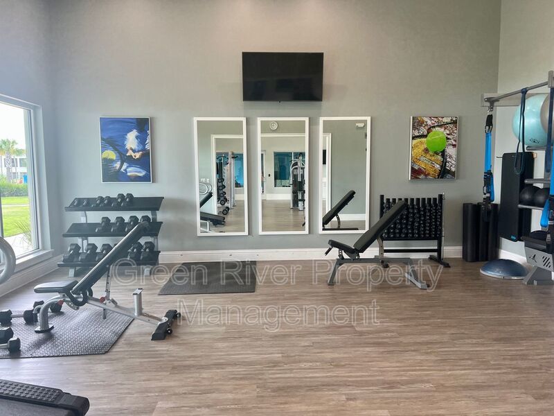 3 Bedroom 2.5 Bath Townhome in Beachwalk! property image