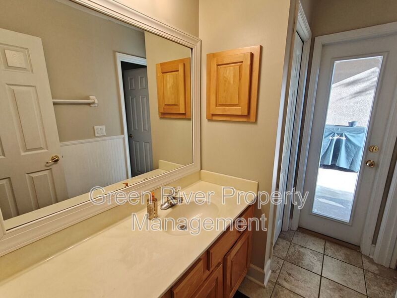 Spacious 5-Bedroom Home with Pond View & Resort-Style Amenities property image