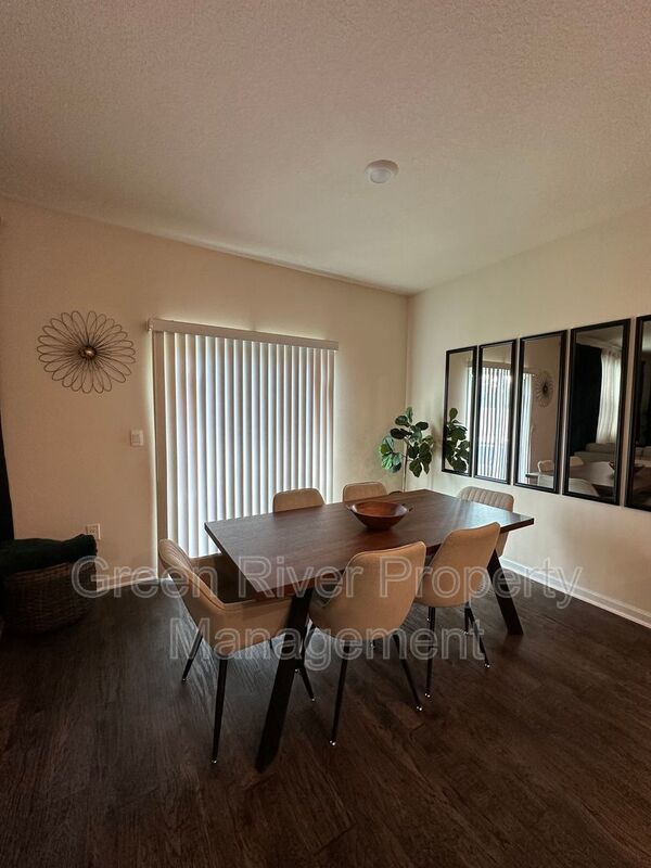 Warm Modern Living Steps from Spring Park—A Five-Bed Beauty with Space for Everyone!! property image