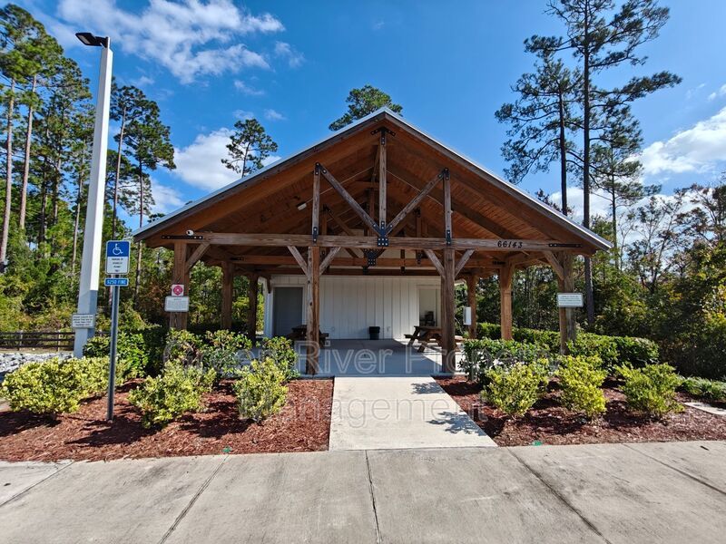 Beautiful 3 Bedroom / 2 Bath Home for Rent in Yulee! property image