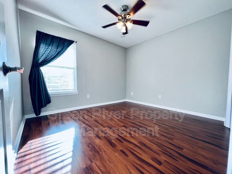 Johns Creek Stunner: Dream Master Suite, Entertainer’s Porch & Ultimate Community Perks!! property image