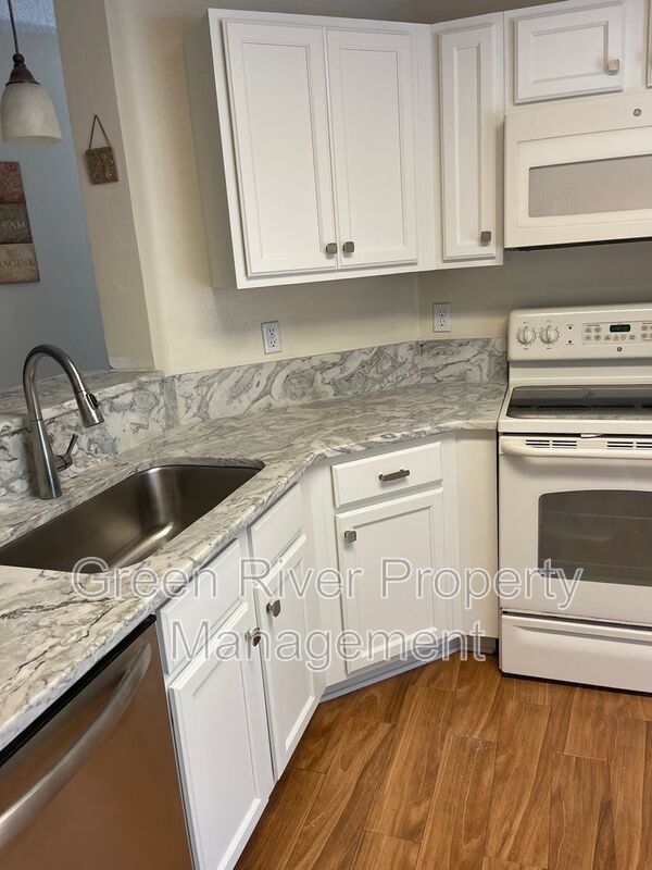 One-Story End Unit Oasis Backing to Preserve - No Carpet + Plantation Amenities!! property image