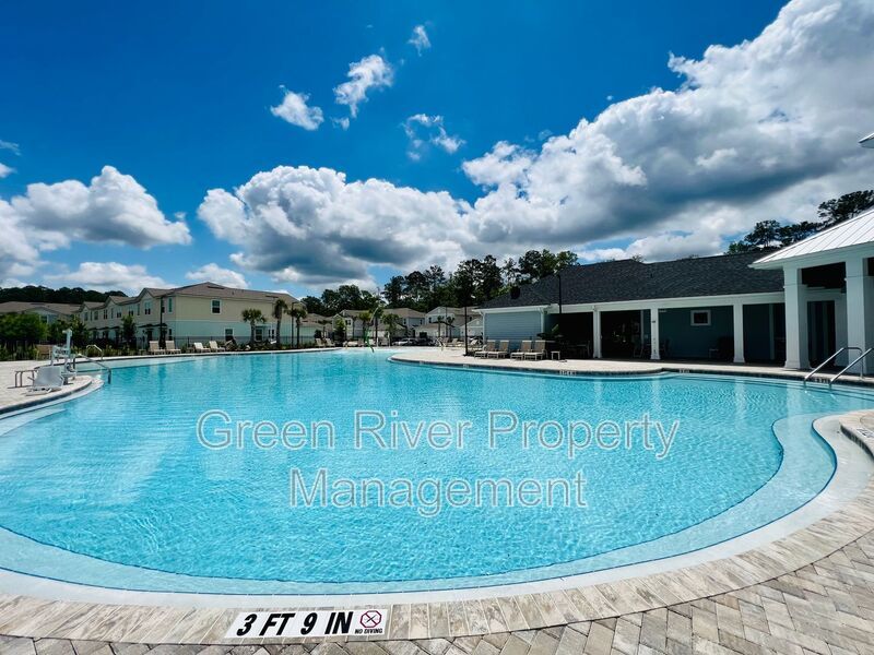 Spacious Townhome Living with Scenic Pond Views property image