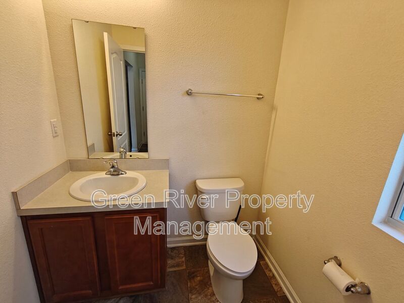 Spacious 3 Bedroom/2.5 Bathroom Two-Story Home with Garage & Fenced Yard property image