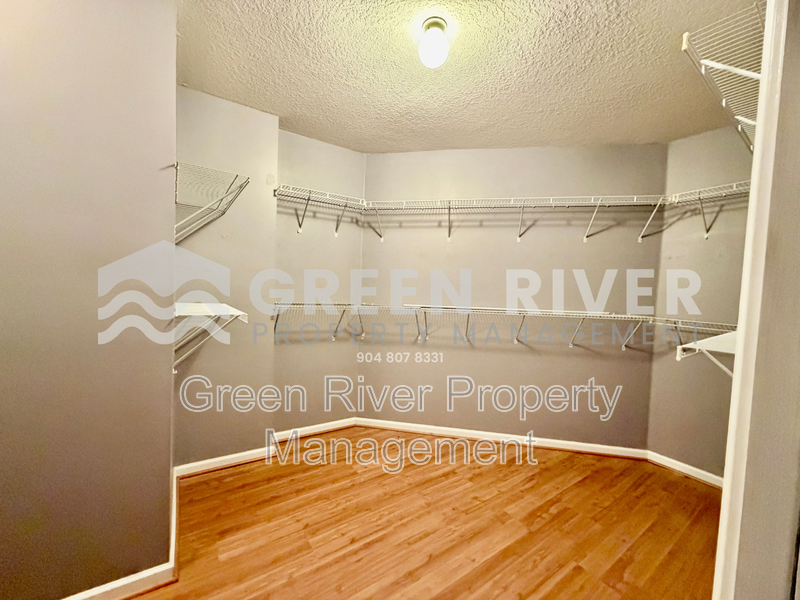 Luxury Living in The Oaks at Oakleaf – 4BR Retreat & Resort-Style Amenities property image