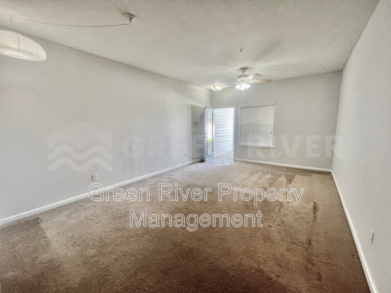 Chic 1-Bed Condo with Resort-Style Amenities & Pet-Friendly Perks in Fleming Island! property image