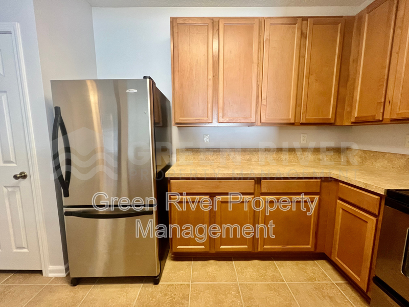 Chic 1-Bed Condo with Resort-Style Amenities & Pet-Friendly Perks in Fleming Island! property image