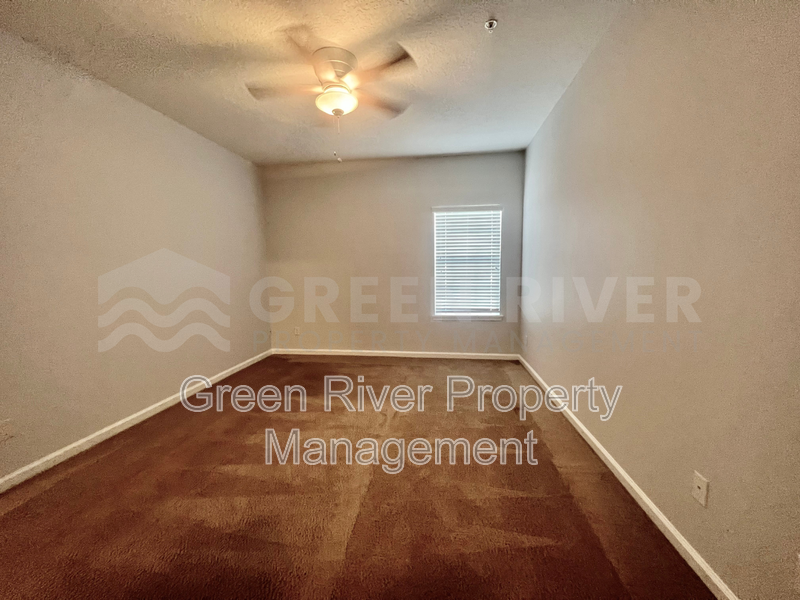 Chic 1-Bed Condo with Resort-Style Amenities & Pet-Friendly Perks in Fleming Island! property image