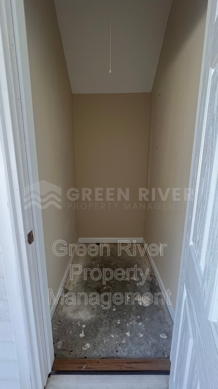 Chic 1-Bed Condo with Resort-Style Amenities & Pet-Friendly Perks in Fleming Island! property image