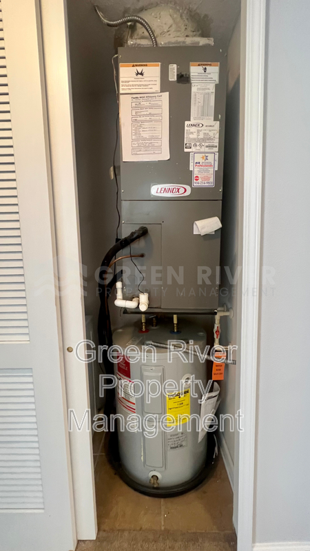 Chic 1-Bed Condo with Resort-Style Amenities & Pet-Friendly Perks in Fleming Island! property image