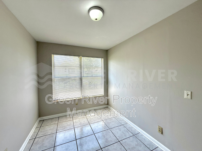 Freshly 3 bedroom, 1.5 bath Updated Westside Charmer  - New Carpet, Fresh Paint & Big Fenced Backyard property image