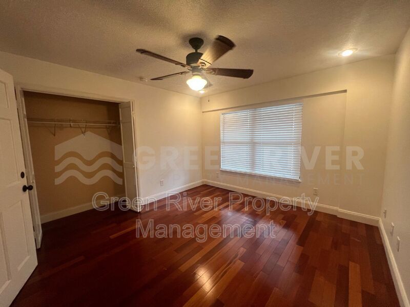 Amazing 4 bedroom home with St Johns River Views Available Now! property image