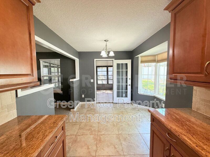 Pool home in Orange Park! property image