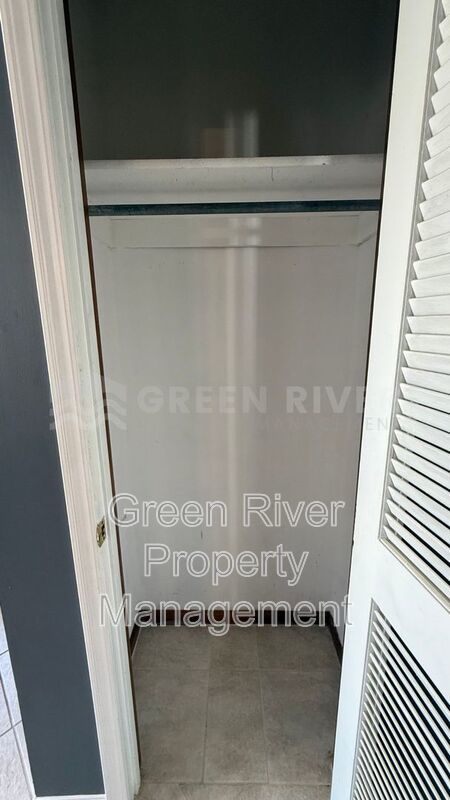 Pool home in Orange Park! property image