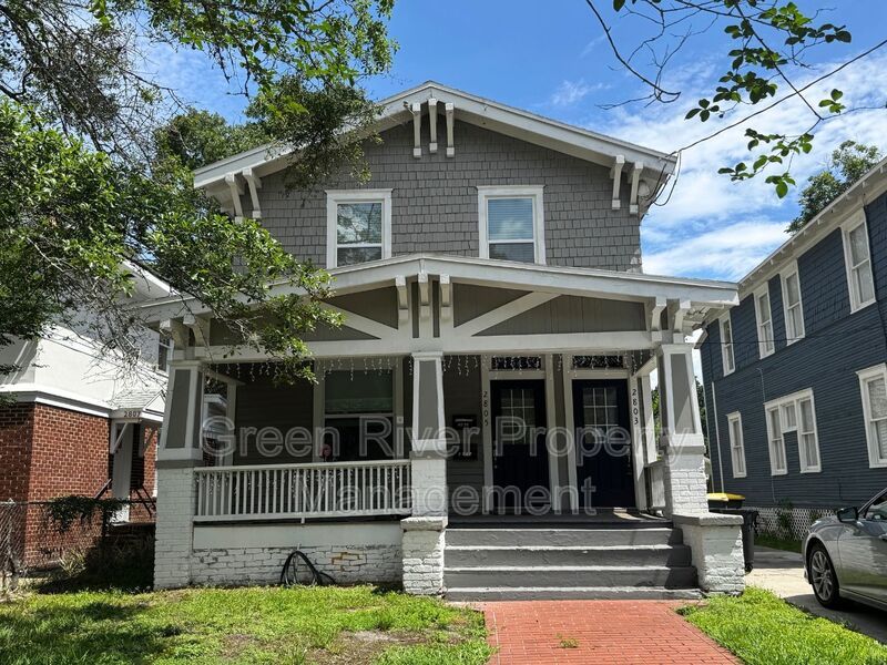 Charming 2-Bedroom Duplex in the Heart of Riverside property image