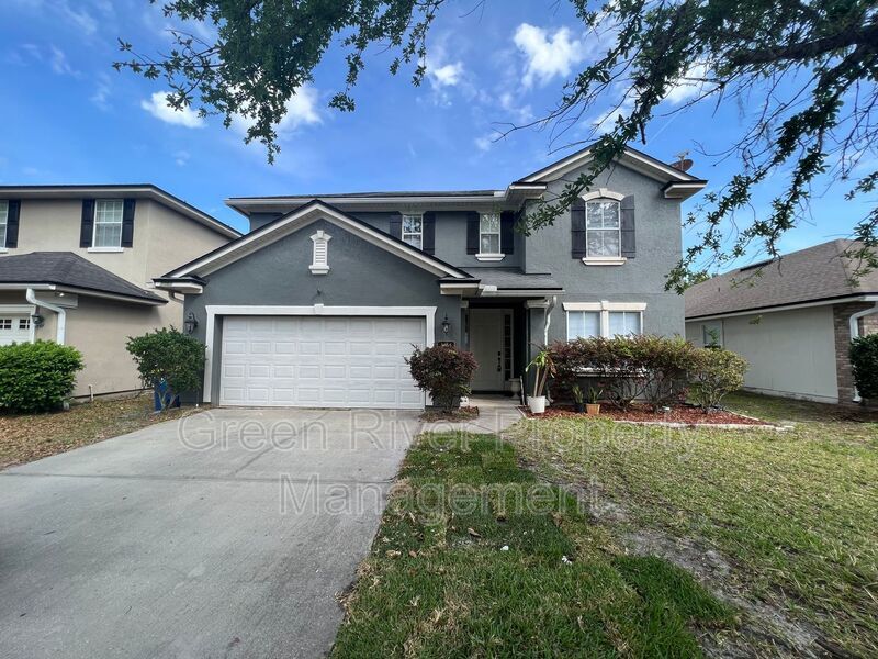 Large family home in Autumn Point property image