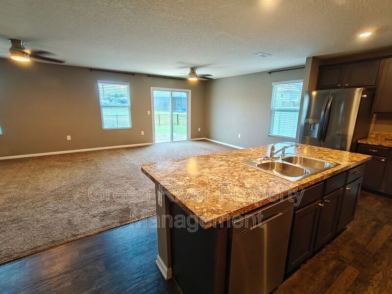 Stunning Move-In Ready Home with Lagoon Views in Alta Lakes! property image