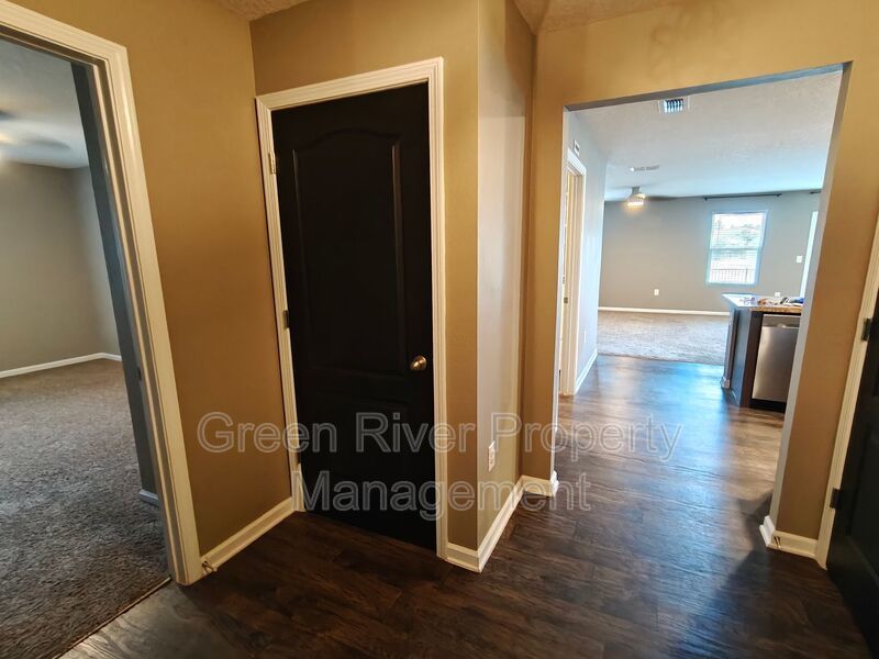Stunning Move-In Ready Home with Lagoon Views in Alta Lakes! property image