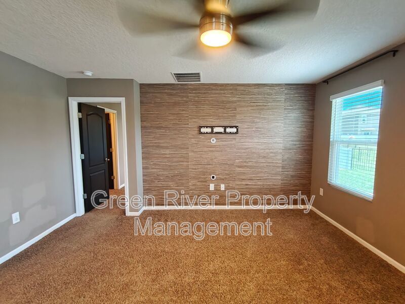 Stunning Move-In Ready Home with Lagoon Views in Alta Lakes! property image