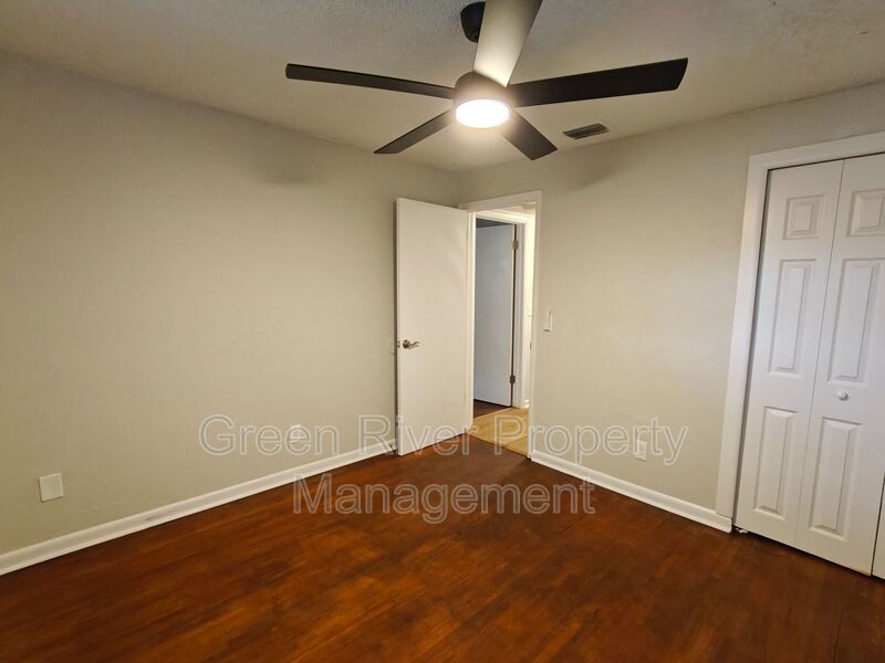 Charming Updated Home with Bonus Room property image